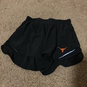 Lululemon 4 inch Texas Longhorns Hotty Hots